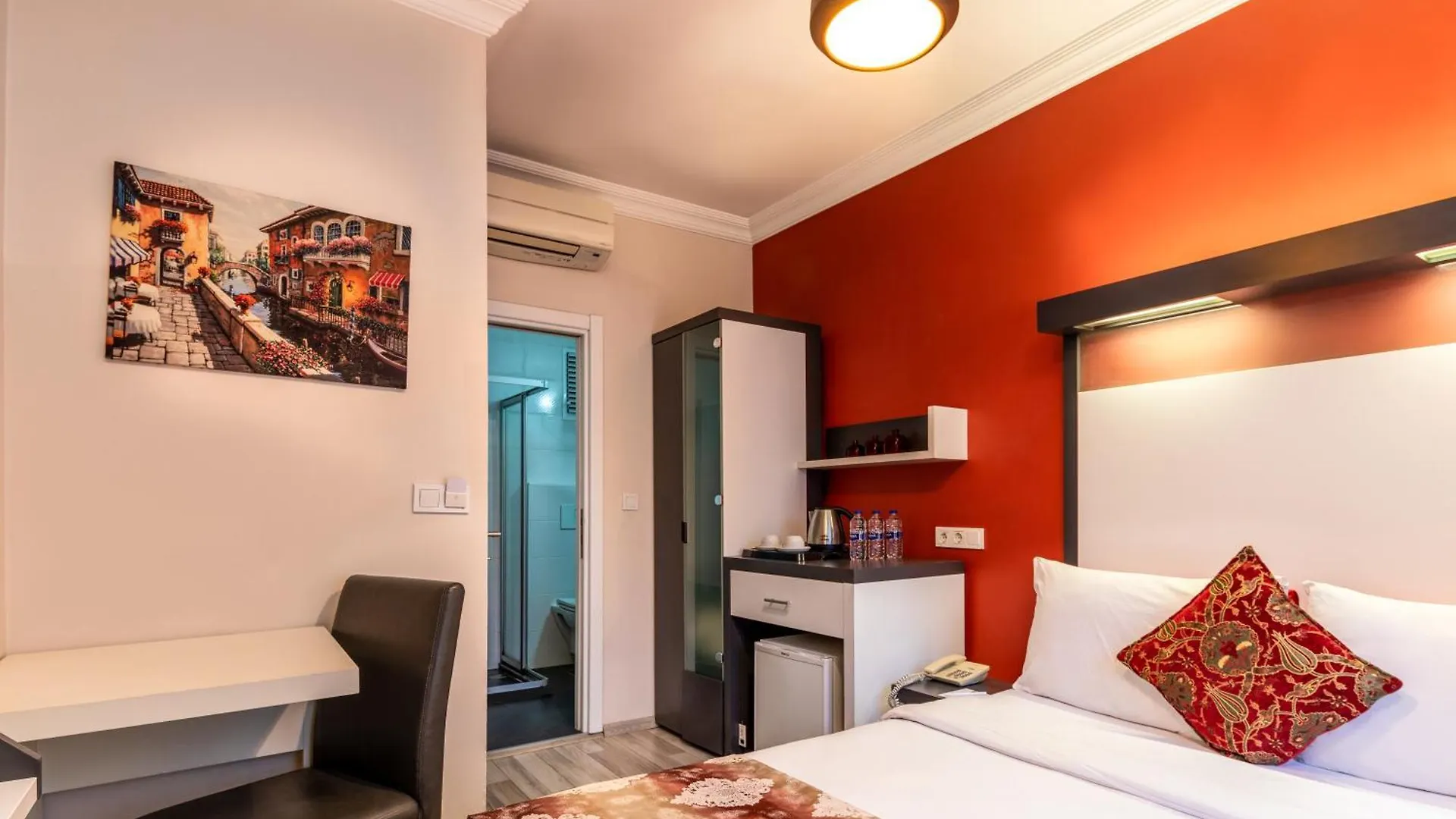 Platine Istiklal Suite Estambul Turquía